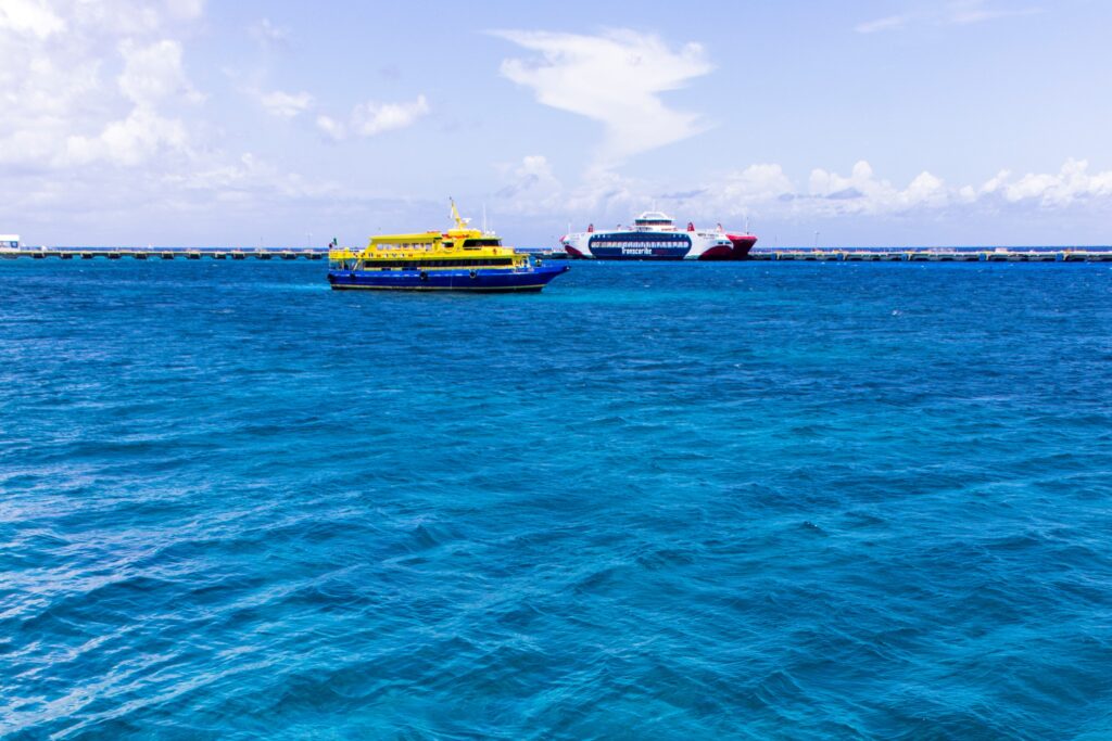 Ferry Cozumel - Playa del Carmen